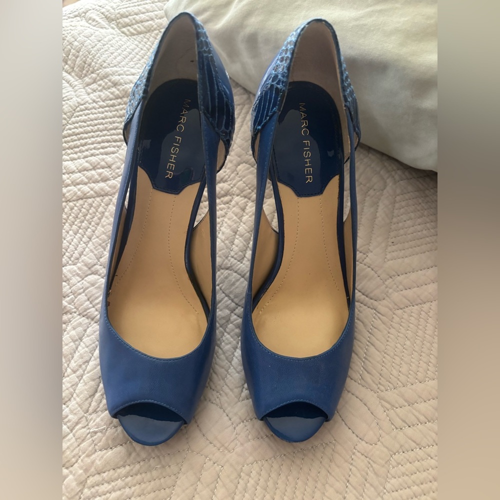 Marc Fisher Blue Heels-7